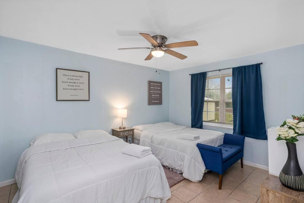 Quiet Apartment In Iowa, La Luaran gambar