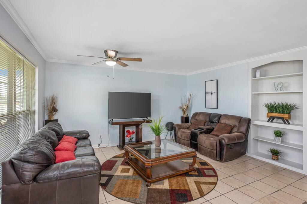 Quiet Apartment In Iowa, La Luaran gambar