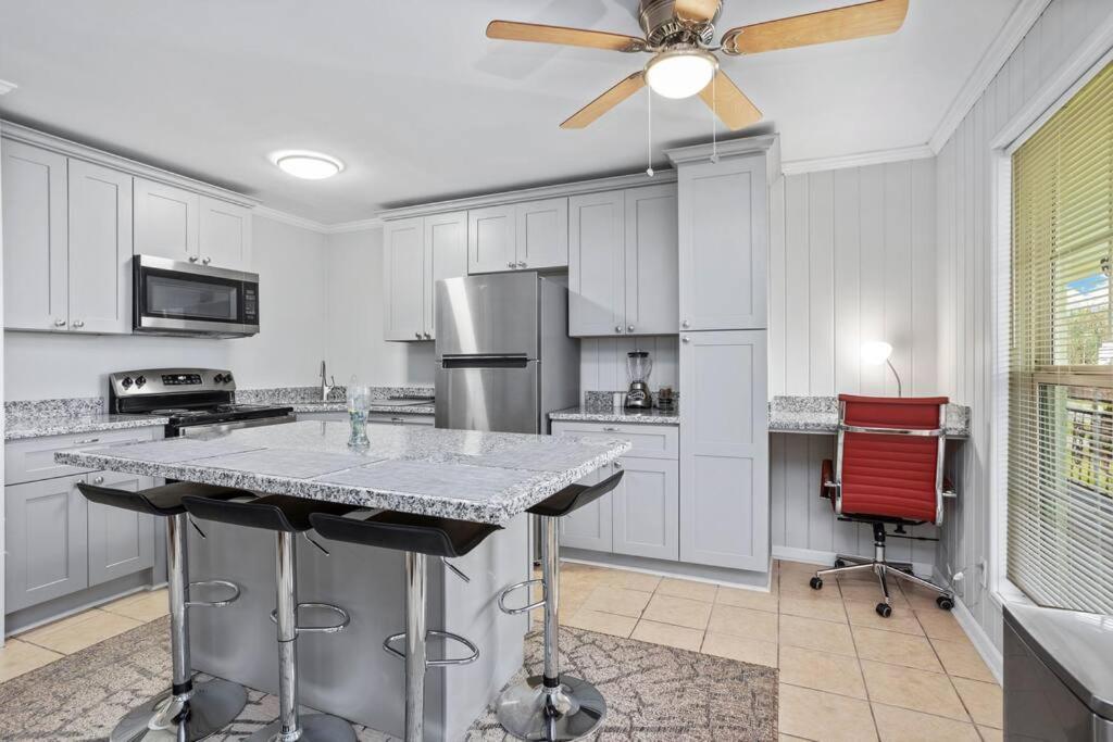 Quiet Apartment In Iowa, La Luaran gambar